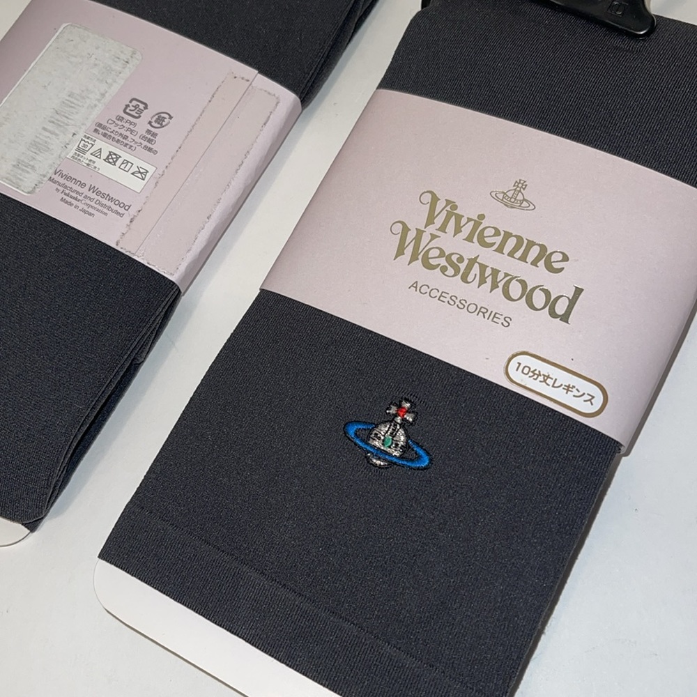 Vivienne Westwood 1 pair Brand new stockings leggings Made in Japan NWT
